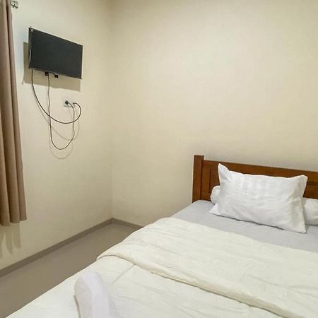 Nipa Guest House Near Universitas Widyagama Mitra Reddoorz Blimbing  Zewnętrze zdjęcie