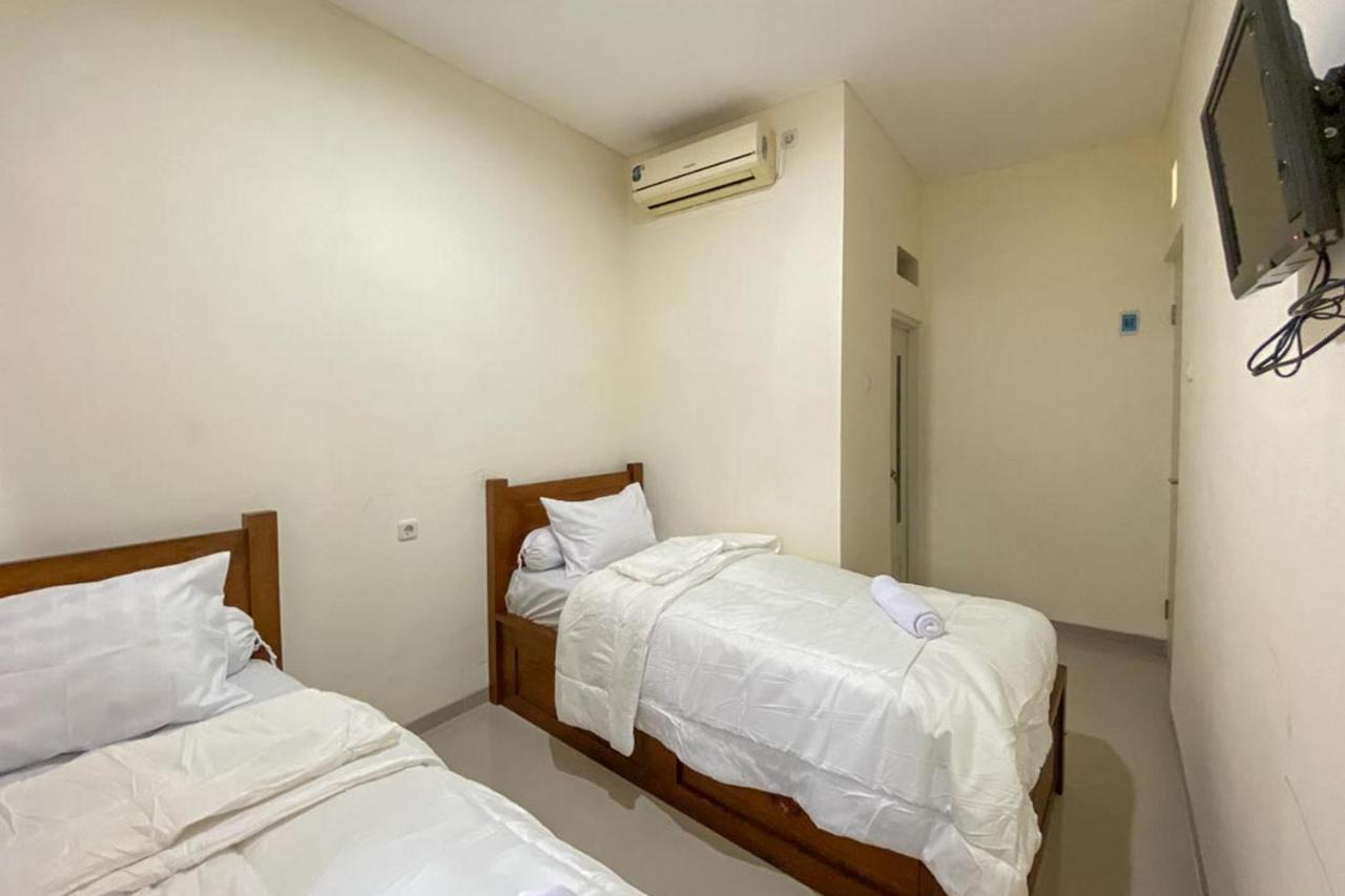 Nipa Guest House Near Universitas Widyagama Mitra Reddoorz Blimbing  Zewnętrze zdjęcie