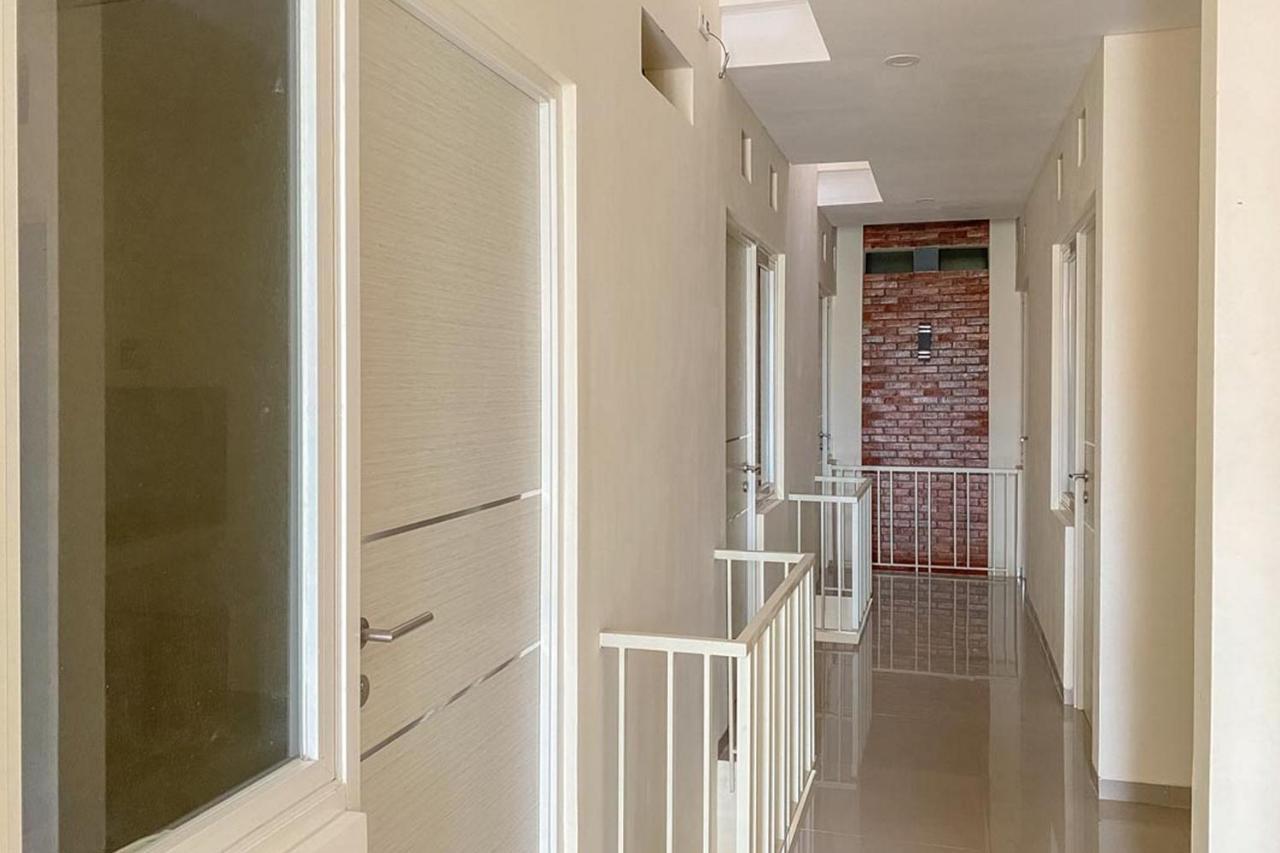 Nipa Guest House Near Universitas Widyagama Mitra Reddoorz Blimbing  Zewnętrze zdjęcie